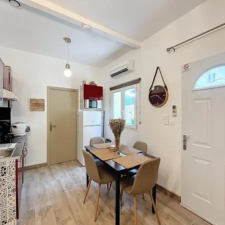 Apartment F2 Avec Terrasse, Climatisation Et Proche Des Thermes - *