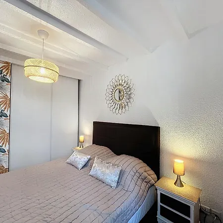 F2 Avec Terrasse, Climatisation Et Proche Des Thermes - - Fr-1-451-202 *