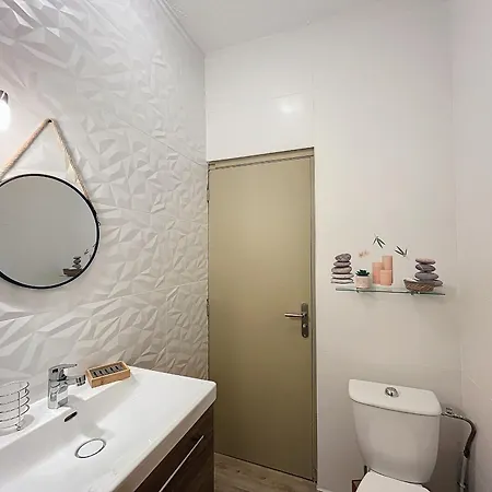 F2 Avec Terrasse, Climatisation Et Proche Des Thermes - - Fr-1-451-202 Apartment Lamalou-les-Bains