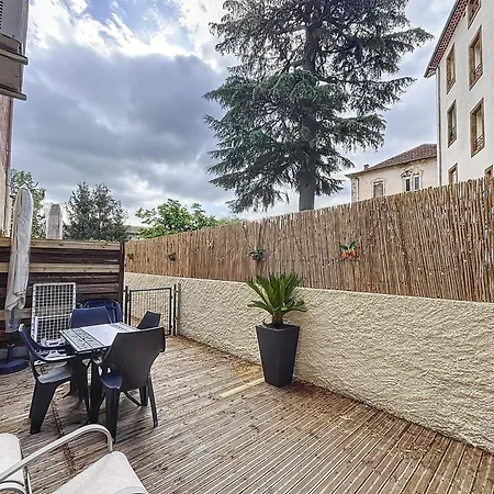 Apartment F2 Avec Terrasse, Climatisation Et Proche Des Thermes - - Fr-1-451-202 *